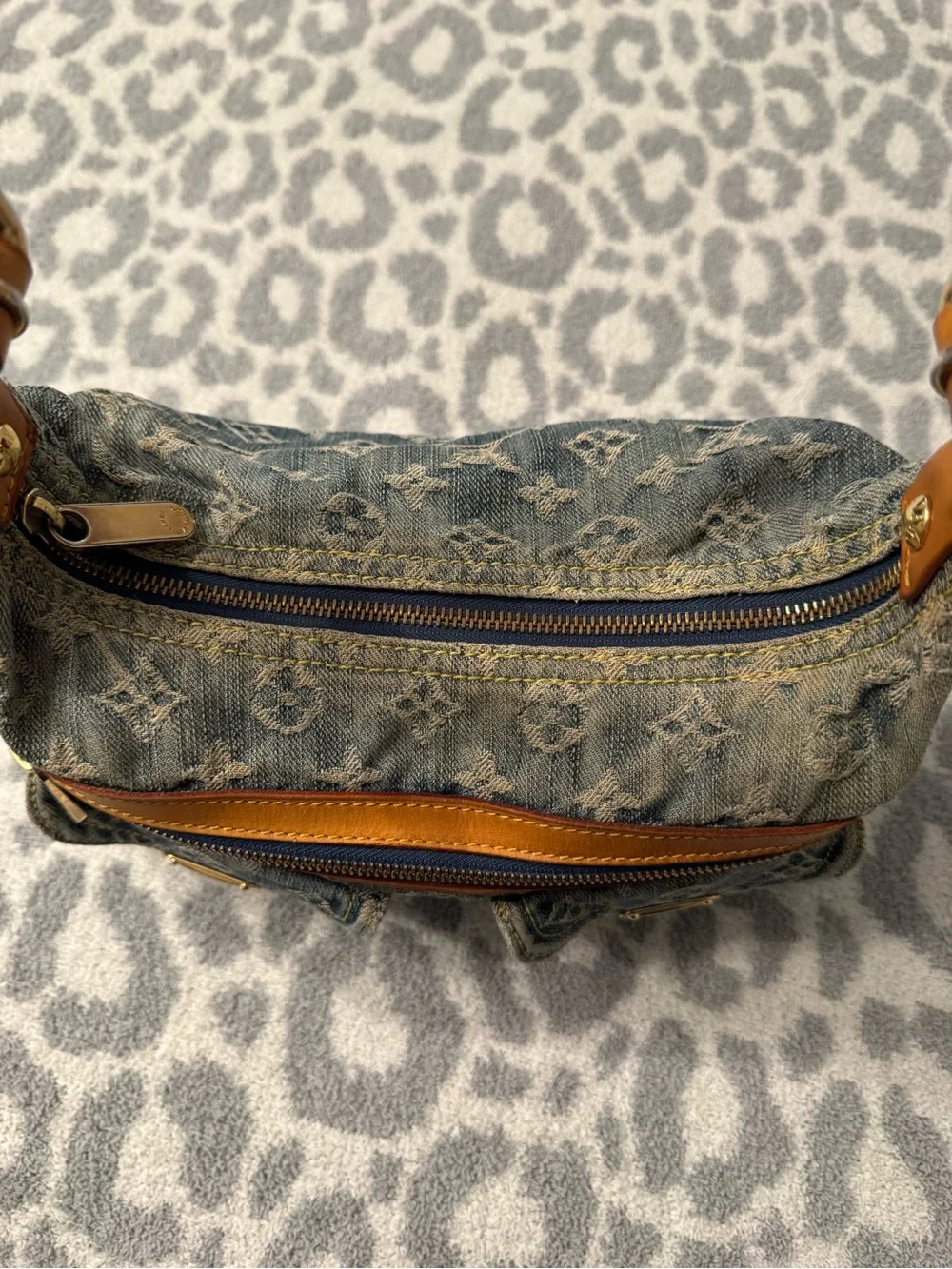 Louis Vuitton this chic